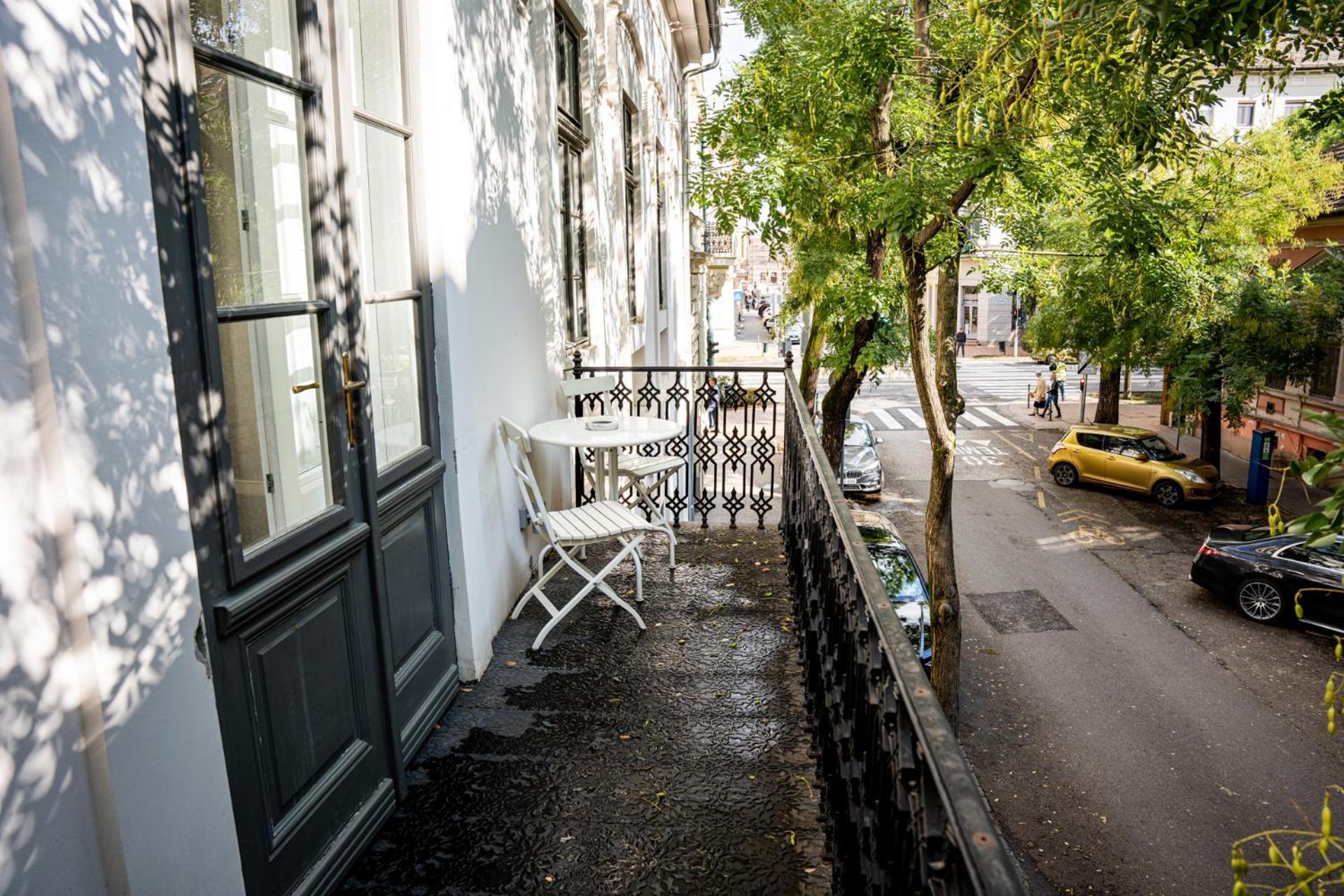 Tiszavirag Szeged Hotell Exteriör bild