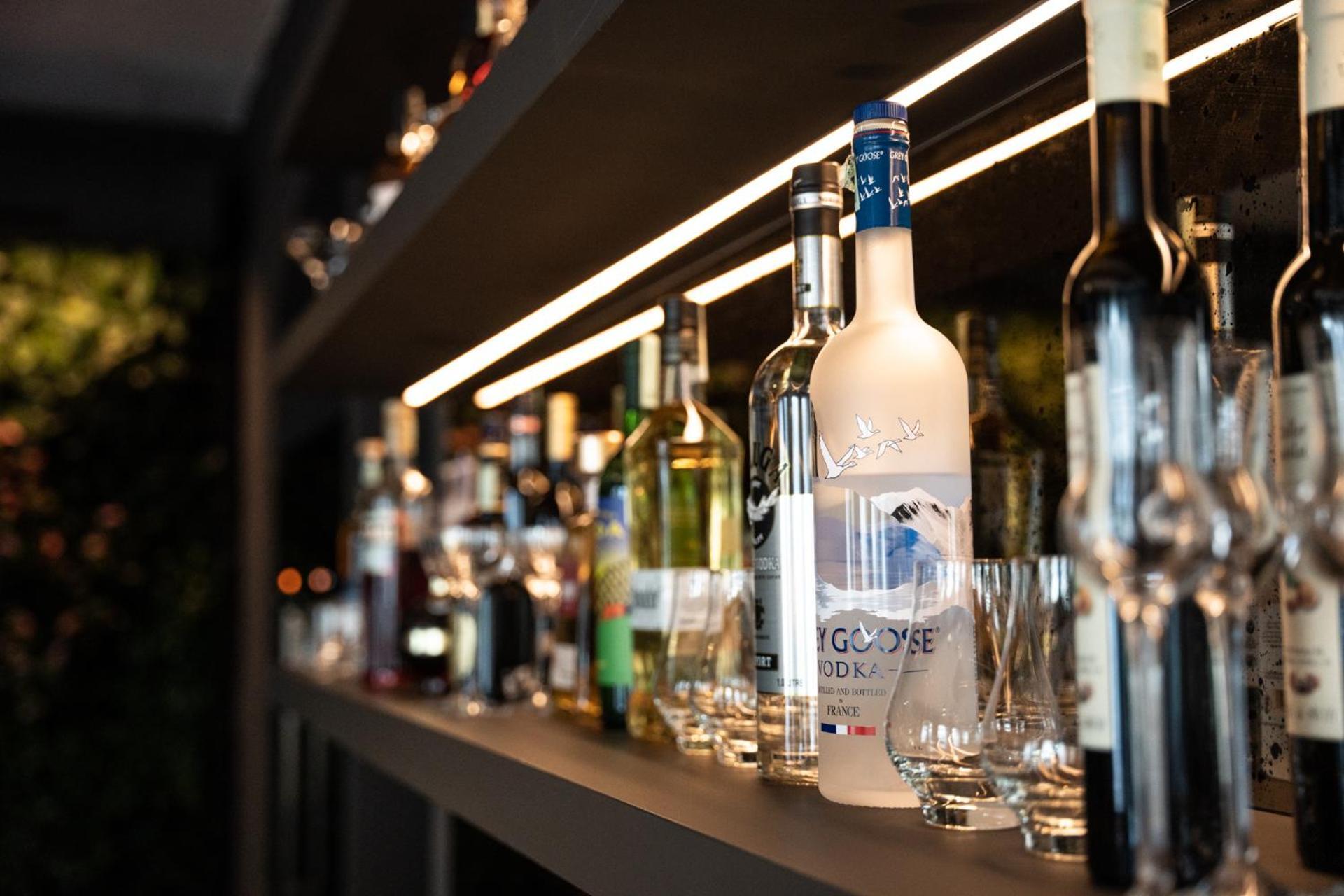 Tiszavirag Szeged Hotell Exteriör bild